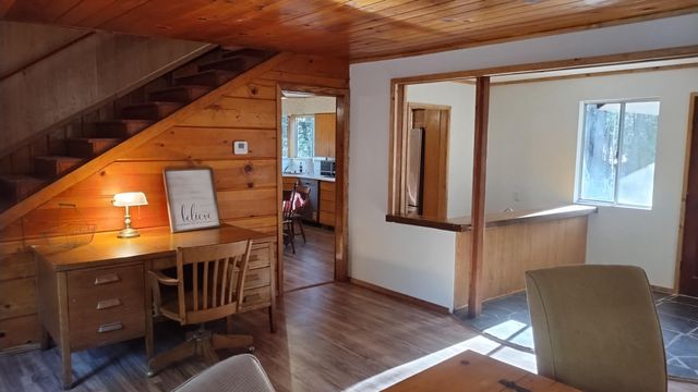 594 Loop Drive, Camp Nelson, CA 93265