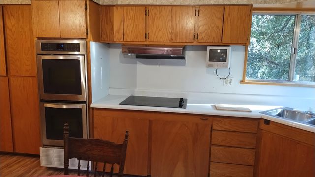 594 Loop Drive, Camp Nelson, CA 93265