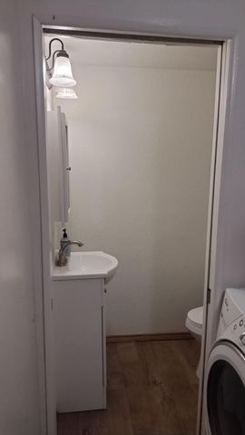 594 Loop Drive, Camp Nelson, CA 93265