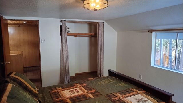 594 Loop Drive, Camp Nelson, CA 93265