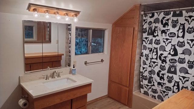 594 Loop Drive, Camp Nelson, CA 93265