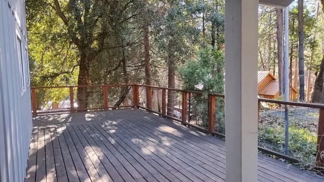 594 Loop Drive, Camp Nelson, CA 93265