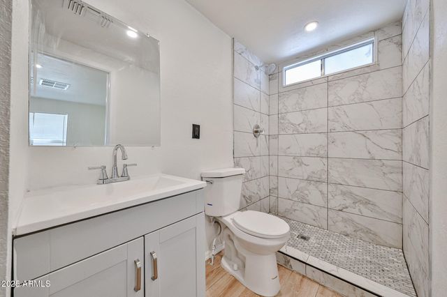 437 E ANNETTE Drive, Phoenix, AZ 85022