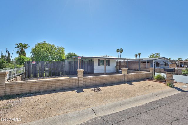 437 E ANNETTE Drive, Phoenix, AZ 85022