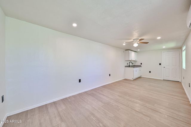 437 E ANNETTE Drive, Phoenix, AZ 85022