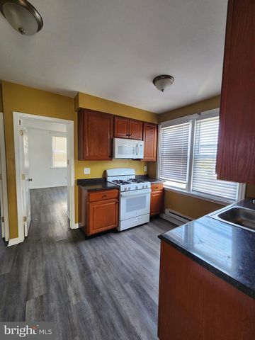 89 SPARKS ST, Philadelphia, PA 19120