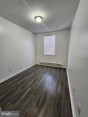 89 SPARKS ST, Philadelphia, PA 19120