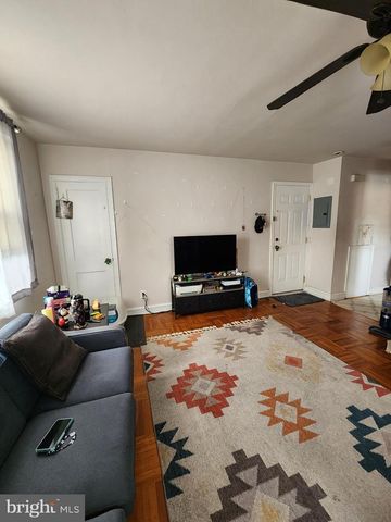 89 SPARKS ST, Philadelphia, PA 19120