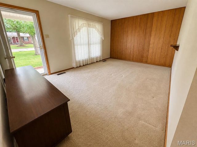 207 San Jose Court, O'fallon, MO 63366