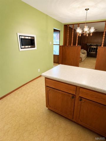 207 San Jose Court, O'fallon, MO 63366