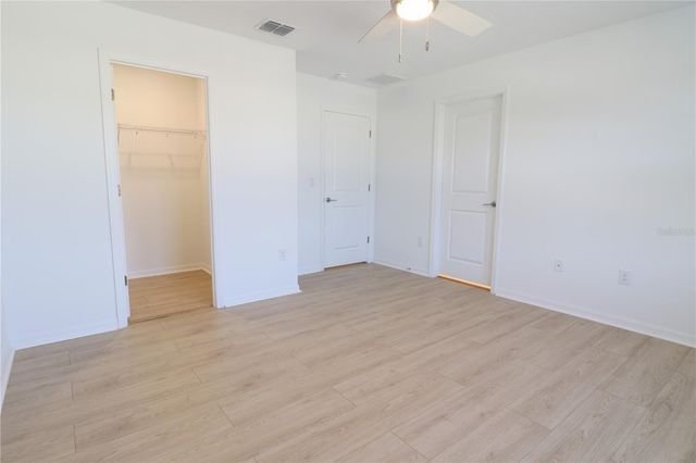 2208 PARAVANE WAY, Wesley Chapel, FL 33543