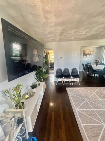 84 Elsie St, Everett, MA 02149