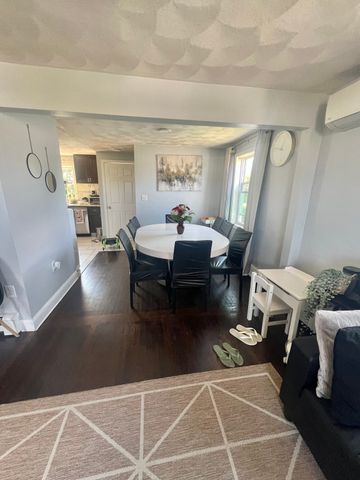 84 Elsie St, Everett, MA 02149