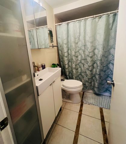 84 Elsie St, Everett, MA 02149