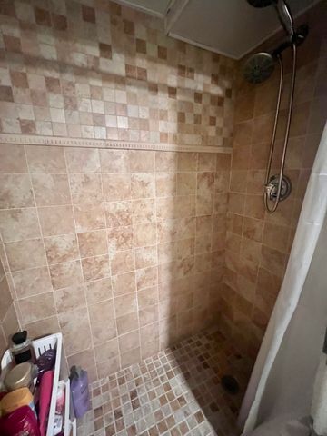 84 Elsie St, Everett, MA 02149