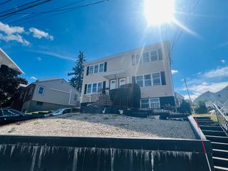 84 Elsie St, Everett, MA 02149