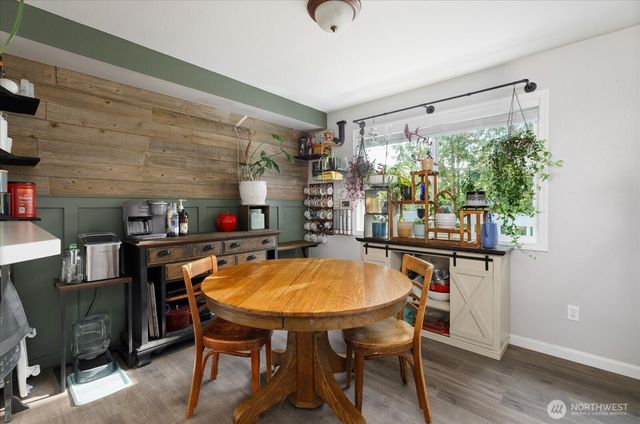 1121 SW Barrington Drive #3, Oak Harbor, WA 98277