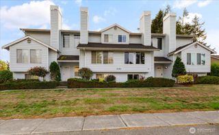 1121 SW Barrington Drive #3, Oak Harbor, WA 98277