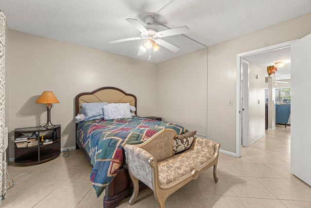 175 Suffolk E 175, Boca Raton, FL 33434