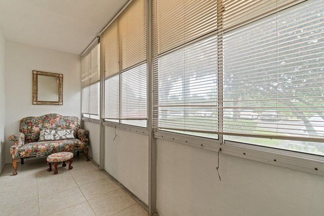 175 Suffolk E 175, Boca Raton, FL 33434
