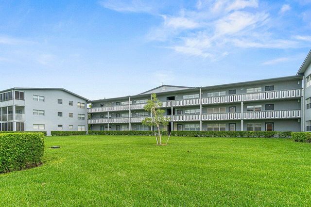 175 Suffolk E 175, Boca Raton, FL 33434