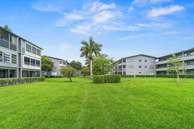 175 Suffolk E 175, Boca Raton, FL 33434