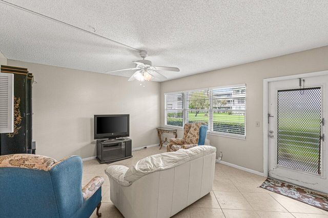175 Suffolk E 175, Boca Raton, FL 33434