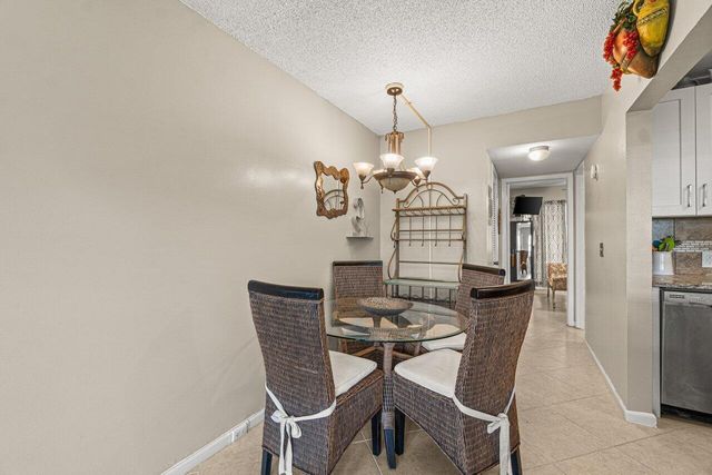 175 Suffolk E 175, Boca Raton, FL 33434