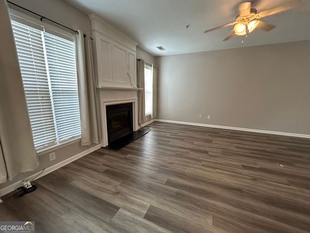 226 Regent Square, Woodstock, GA 30188