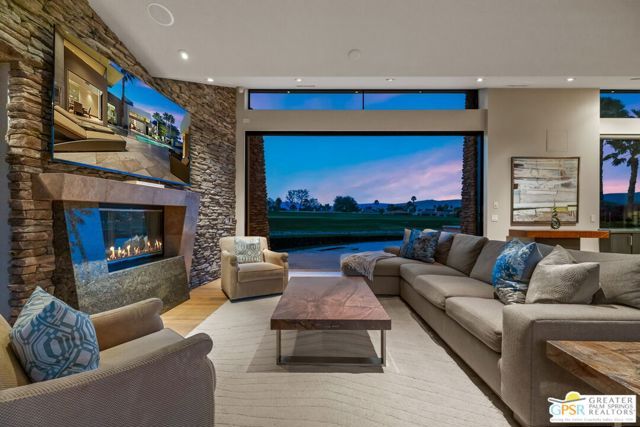 72 Royal Saint Georges Way, Rancho Mirage, CA 92270