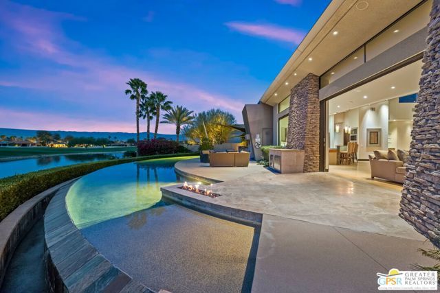 72 Royal Saint Georges Way, Rancho Mirage, CA 92270