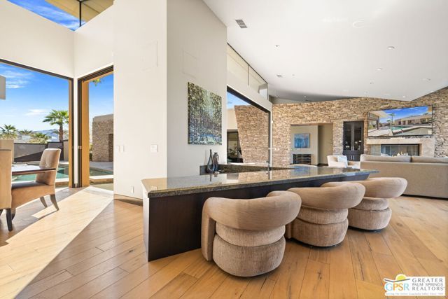 72 Royal Saint Georges Way, Rancho Mirage, CA 92270