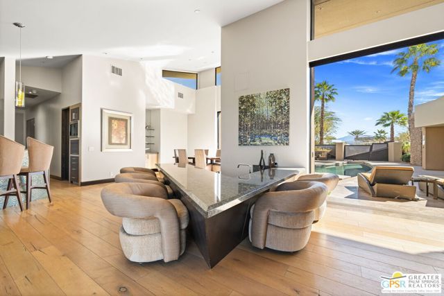 72 Royal Saint Georges Way, Rancho Mirage, CA 92270