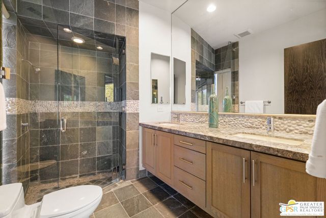 72 Royal Saint Georges Way, Rancho Mirage, CA 92270