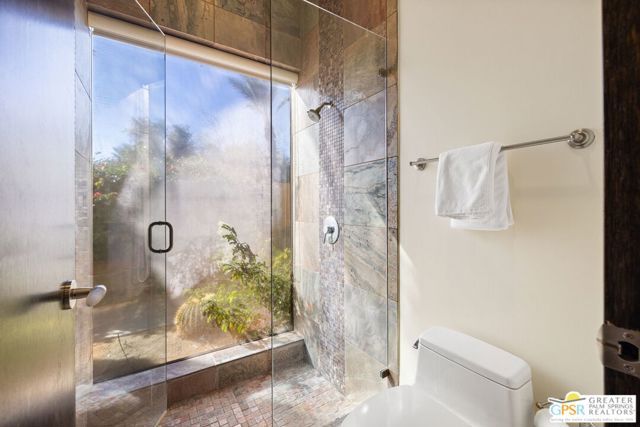 72 Royal Saint Georges Way, Rancho Mirage, CA 92270