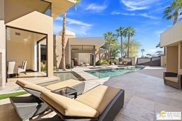 72 Royal Saint Georges Way, Rancho Mirage, CA 92270