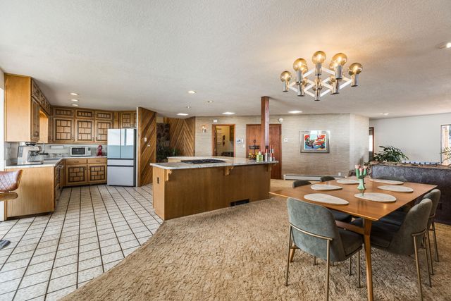 40 Cedar Hill Place NE, Albuquerque, NM 87122