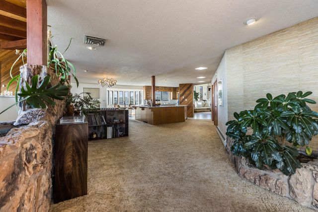 40 Cedar Hill Place NE, Albuquerque, NM 87122