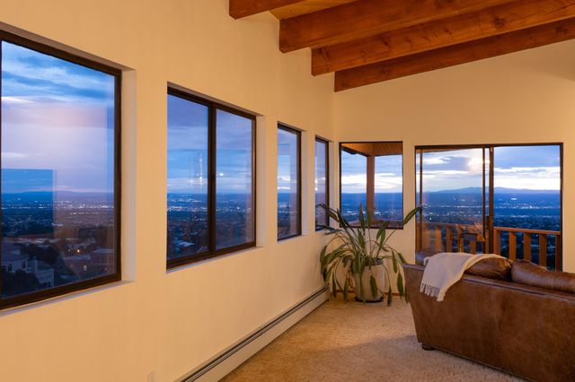 40 Cedar Hill Place NE, Albuquerque, NM 87122