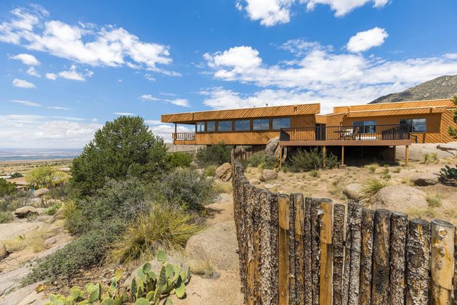 40 Cedar Hill Place NE, Albuquerque, NM 87122