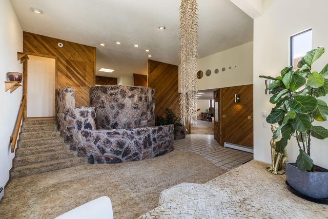 40 Cedar Hill Place NE, Albuquerque, NM 87122