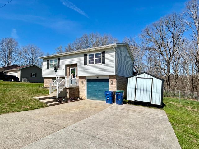 3904 Castlewood Court, Somerset, KY 42503