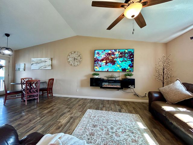 3904 Castlewood Court, Somerset, KY 42503