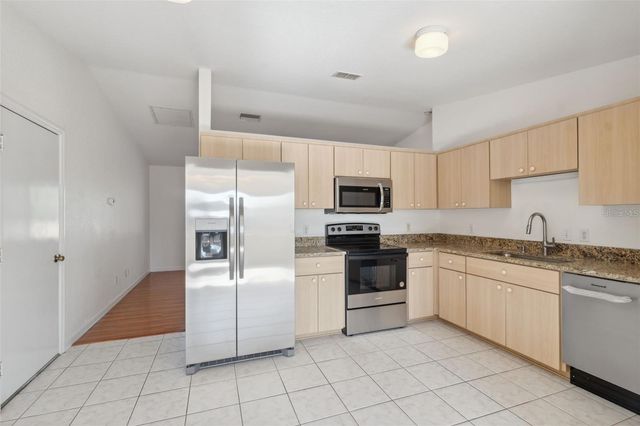 9853 SW 59TH CIRCLE, Ocala, FL 34476