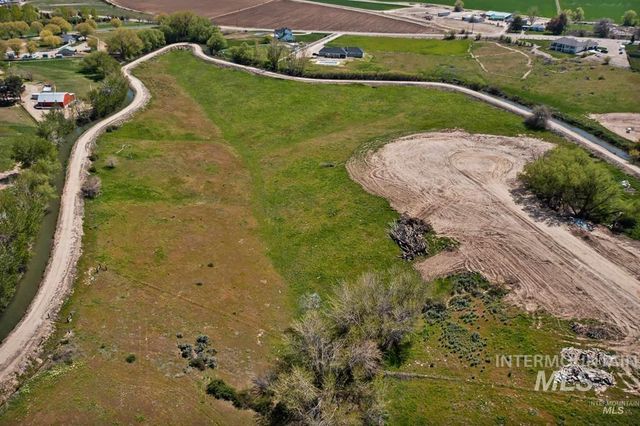 5560 W Belvedere Lane, Meridian, ID 83642