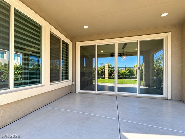 6040 Andezano Drive, Las Vegas, NV 89135