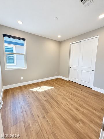 6040 Andezano Drive, Las Vegas, NV 89135