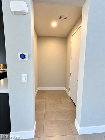 6040 Andezano Drive, Las Vegas, NV 89135