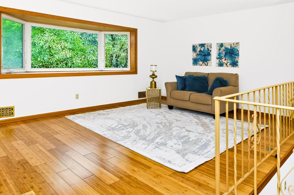 4164 Shirlee Lane S, Shoreview, MN 55126 — photo 2