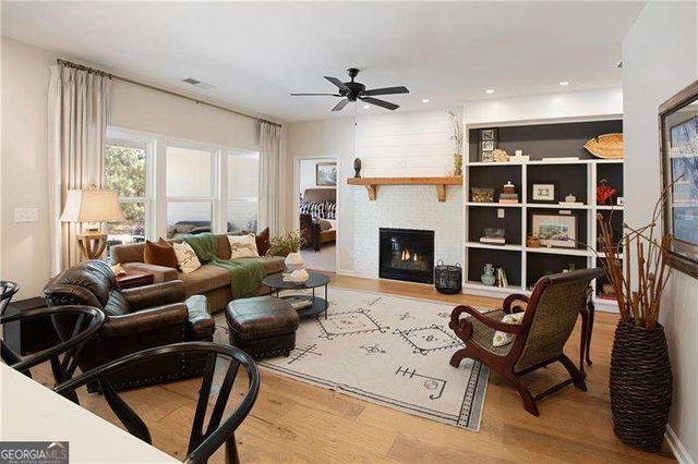 5550 Bergeson Way, Cumming, GA 30028